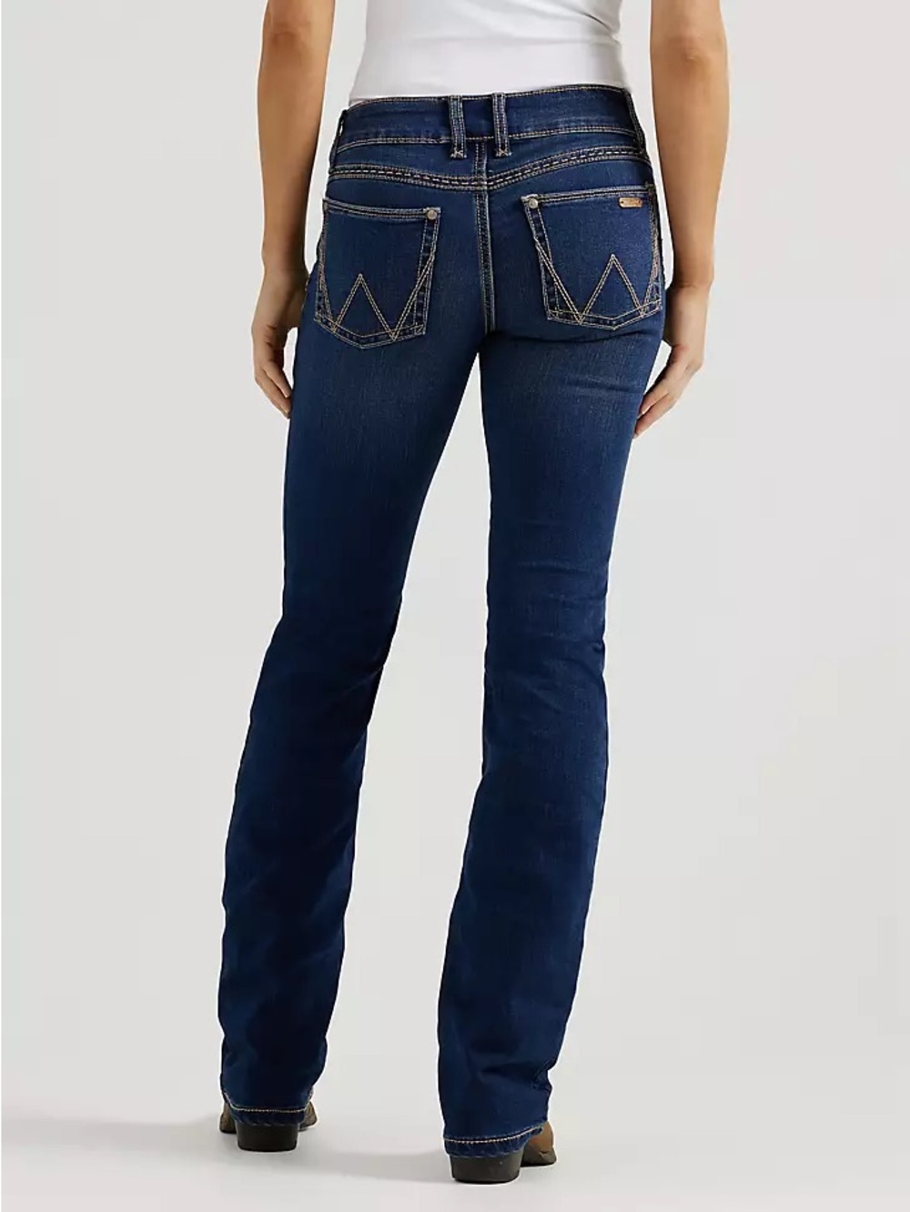 Wrangler Retro Women's Mae Mid Rise Bootcut Jean